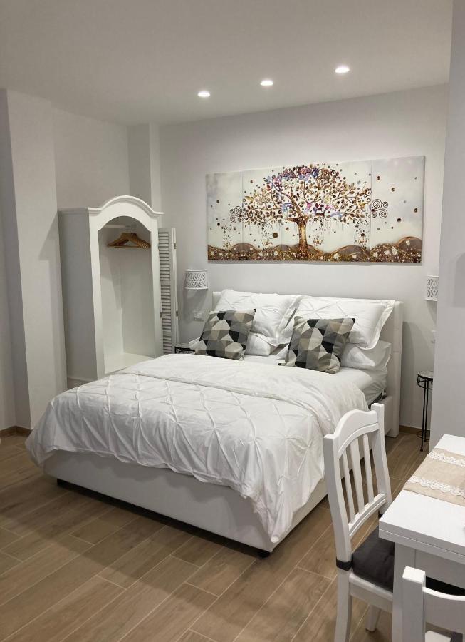 דירות מונופולי Casa Mazzini 110 מראה חיצוני תמונה